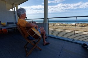 Beschauliche Szene auf dem Balkon der Ferienwohnung