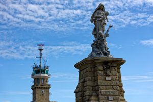 Die Statue Notre-Dame des Naufrages