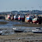 Trawler im alten Hafen von Roscoff bei Ebbe. @ Klaus W. Schmidt