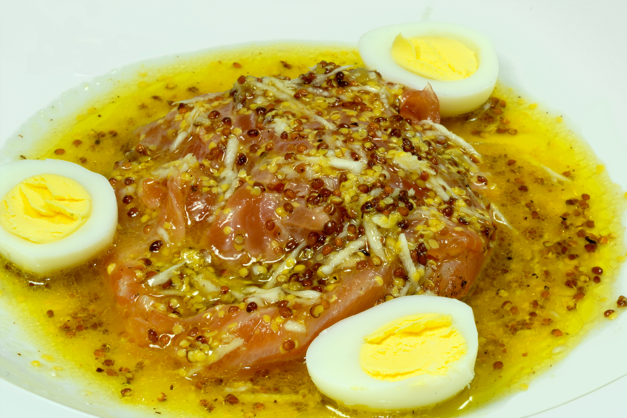 Gebeiztes Lachsfilet mit Orangendressing - Fotografie-Report