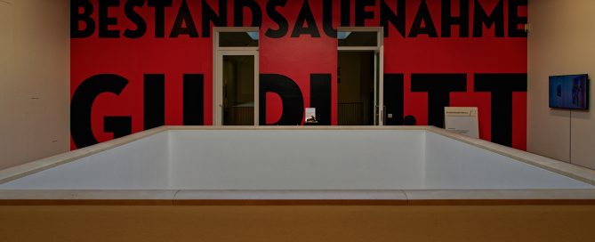 Im Kunstmuseum Bonn am Eingang